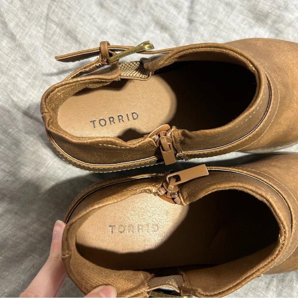 Torrid Buckle Ankle Booties Brown 10WW Casual Fall